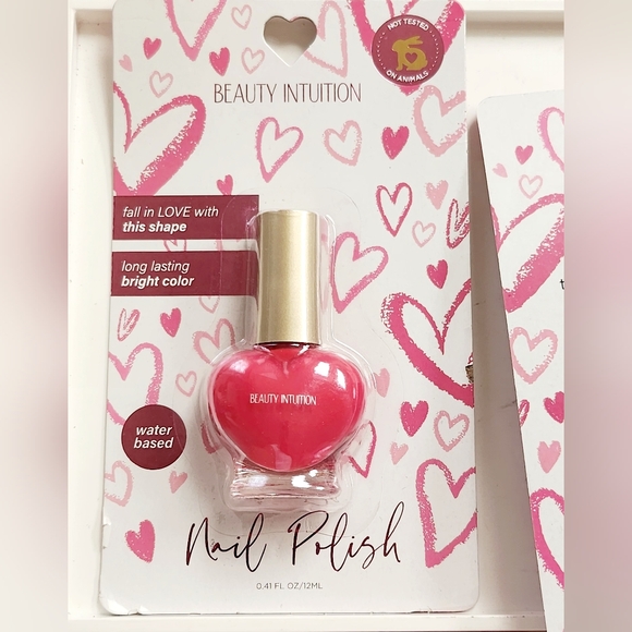 NWT BEAUTY INTUITION HEART SHAPED NAIL BOTTLE: BRIGHT PINK! MIX ANY 2 FOR $10! - Picture 4 of 6